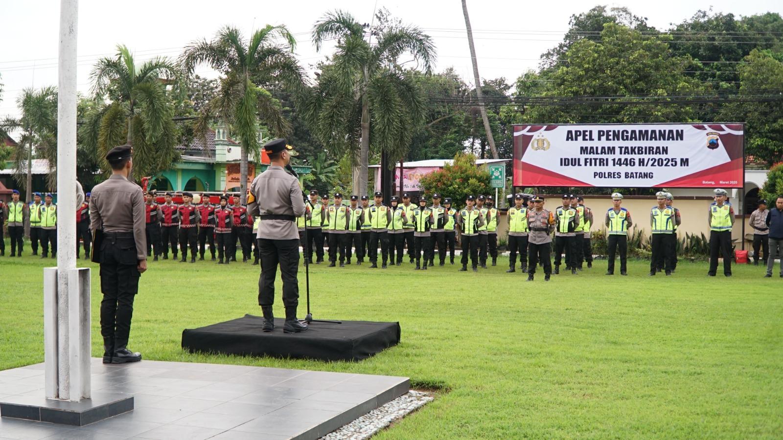 Humanis dan Profesional, Kunci Pengamanan Malam Takbir di Batang