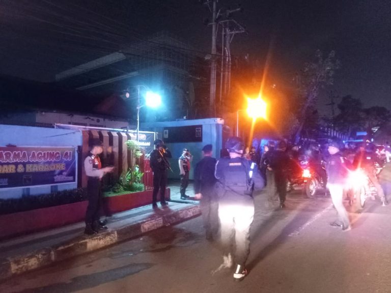 7b402d0d-1df7-4460-b073-63775f4781fb