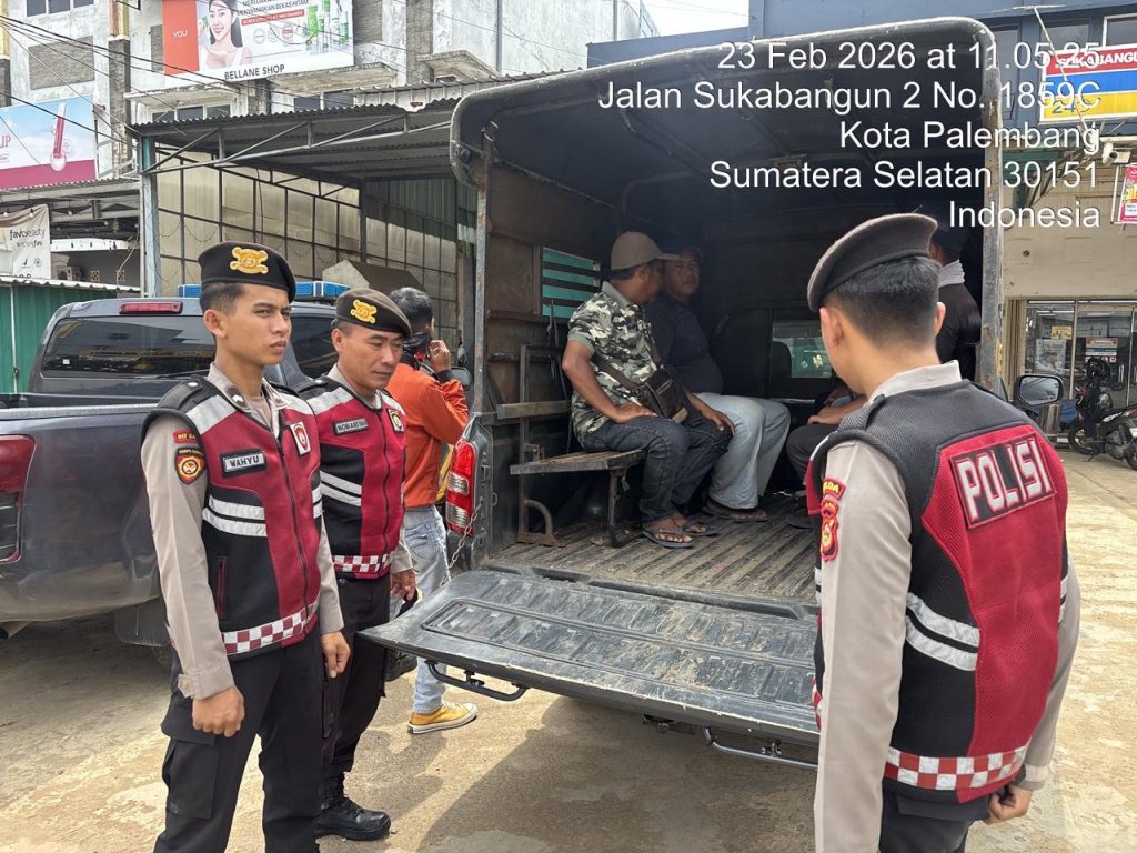 4ff18058-faad-46a5-b04d-9593c41ee832