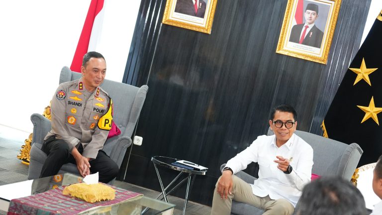 8df2ef30-a8ec-4d3e-9409-aceaca3de1b4