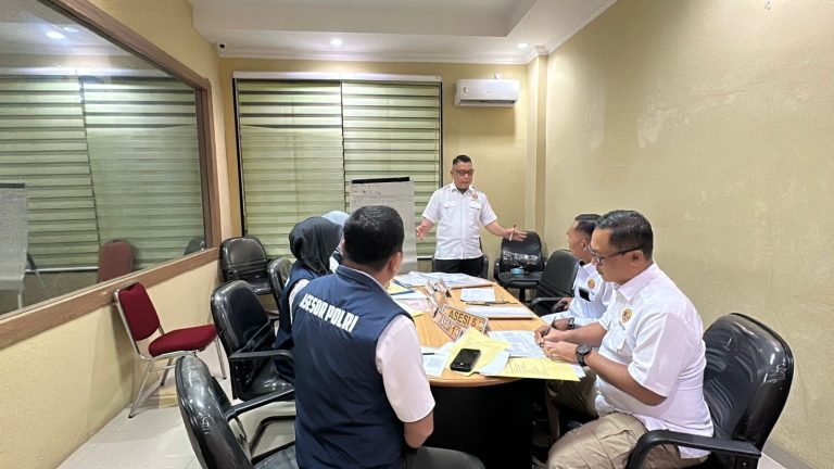 afcad8ec-9632-456e-9630-98d05ff89c3a