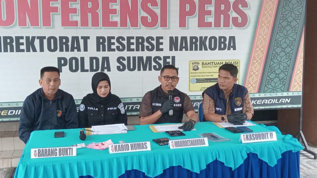 b041b071-1715-4645-8d32-01ac8e3a25ac