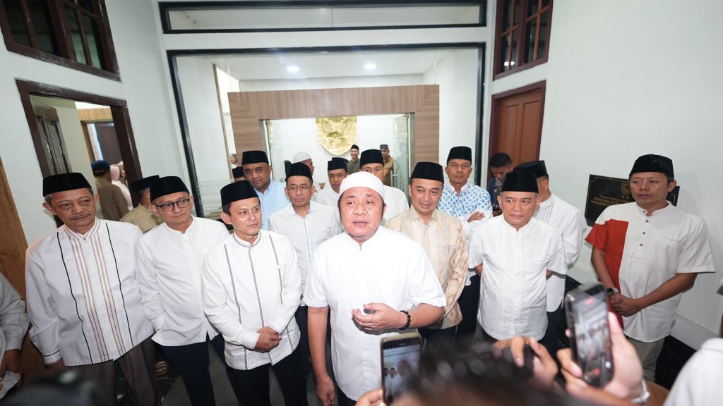 bad22093-26ce-4bf3-bdc8-282773295fe5