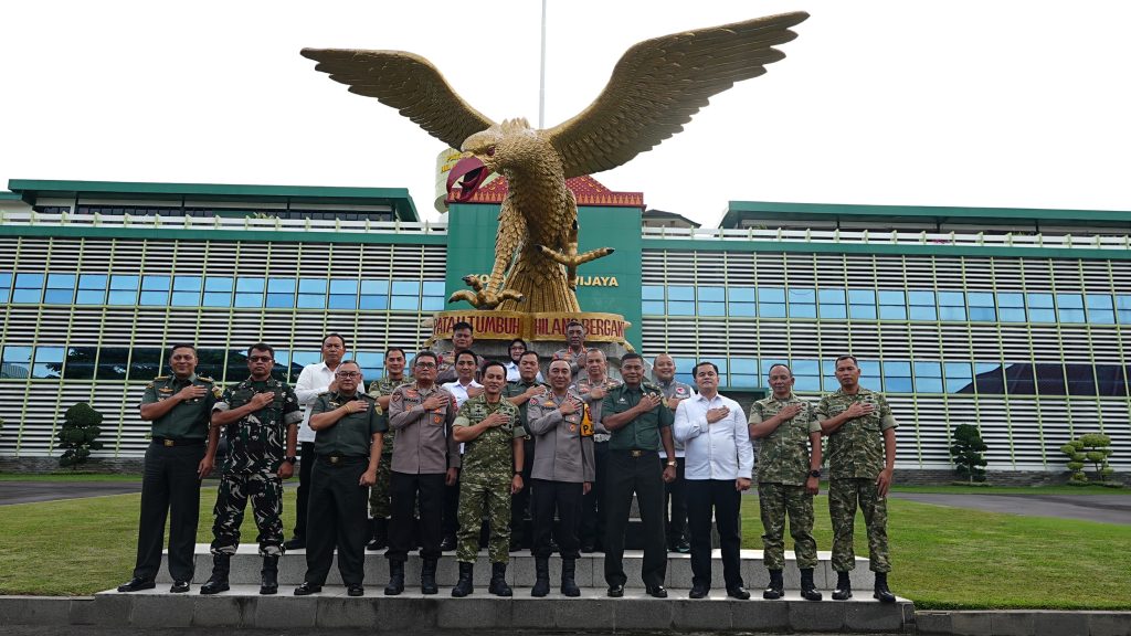 f6aab4ac-277f-4240-b5e4-48ee1e31aa82