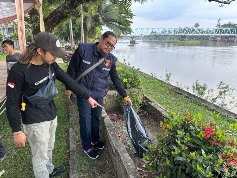 3bb17412-1259-46aa-89ee-e28f2a433b12