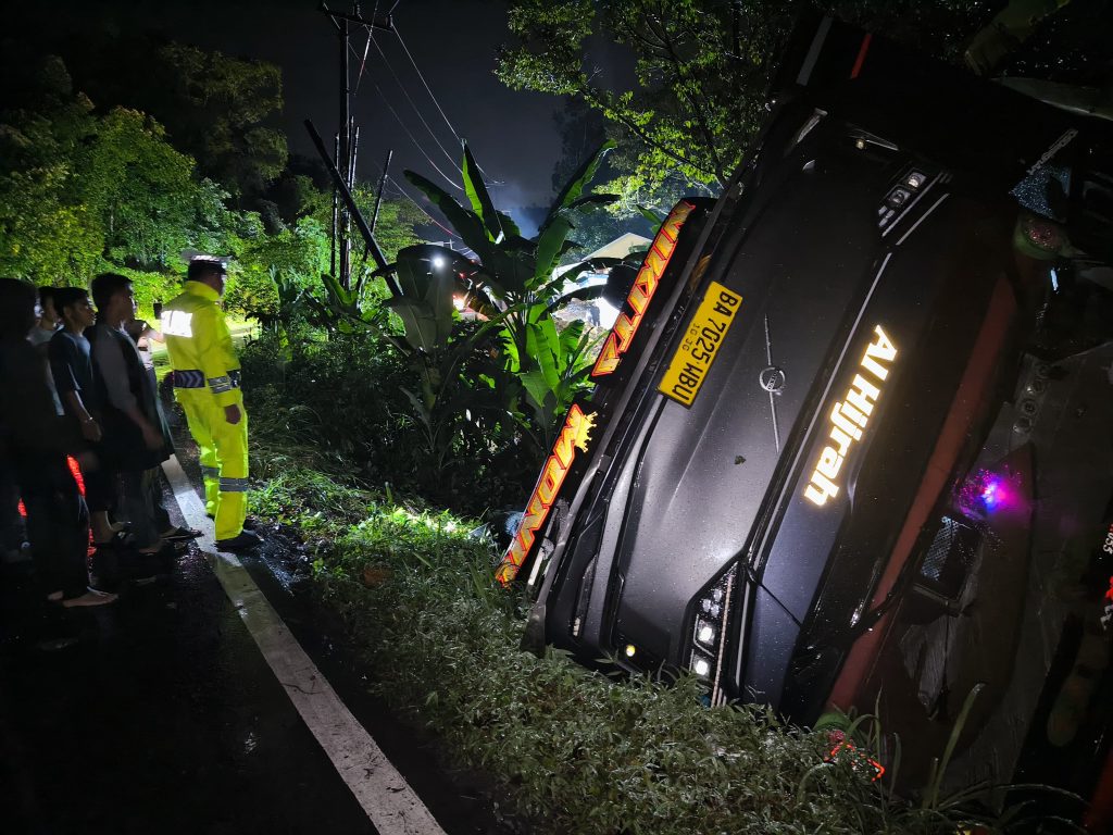 9897ff5b-ef52-4999-b732-fc25fa1eb670