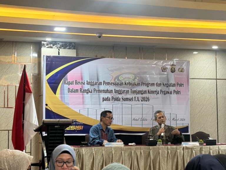 d08b4235-01d3-4537-a534-df7f47d86f82