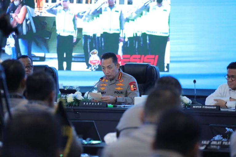 d9e96454-fabd-4fc9-bfde-67523a4b1cd9